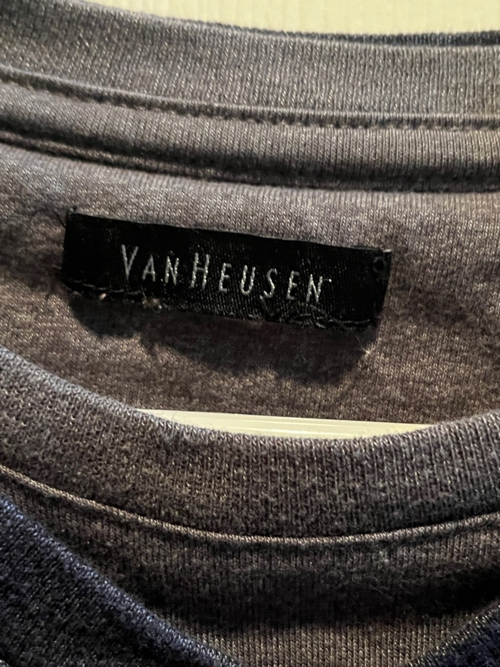Van Heusen Men's V-Neck Sweater - Dark Navy - Picture 2 of 3